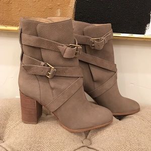 Late Spade Taupe booties